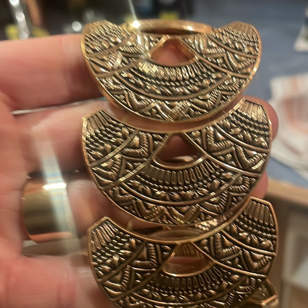 Gold bracelet